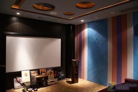 如此之奢靡看款爺如何用投影組建影院