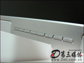 顯示器評測: 針對專業級用戶！飛利浦170P7液晶詳評