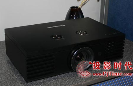 松下 TH-AE1000