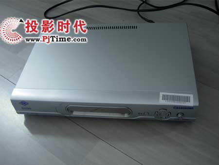 cŴLDVB-C5800B