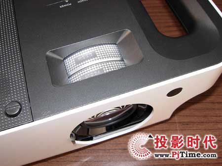 明基sp820商務(wù)投影機(jī)投影