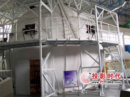 巴可虛擬仿真系統－6通道球形飛行模擬器