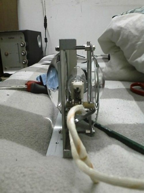 看了就會！網友教你DIY投影完美教程 