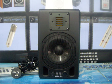 Studio Projects B1 ԒͲ +  Iconutrack Pro+ԒͲԭr2780Nr2300Ԫ
