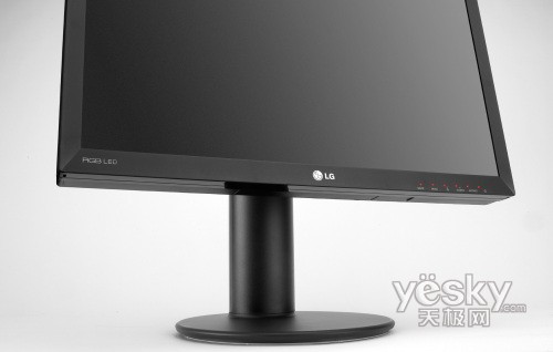 RGB LED+廣色域 LG W2420R繪圖專業(yè)LCD圖賞