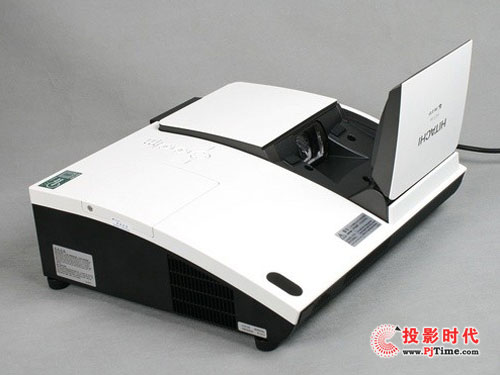 主流式超越 宏碁S5200短焦投影機評測