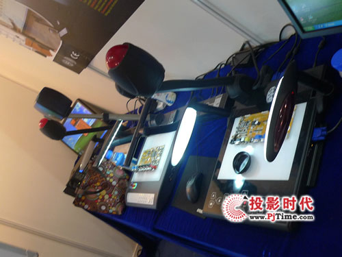 卓宏電子攜臣河展示臺亮相InfoComm2009