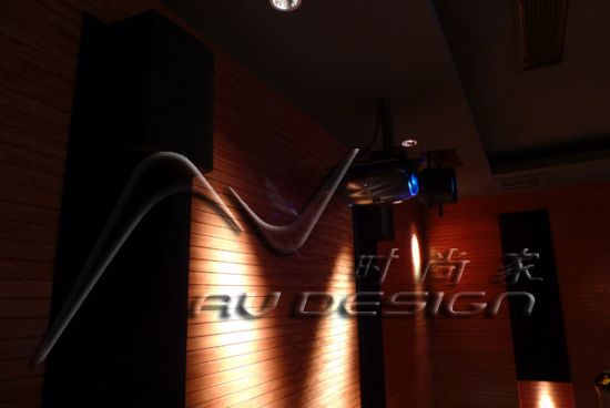圖7：Sim2 C3X1080P-T3投影機+ Schneider CineDigital Anamorphic CDA 1.33X XL鏡頭