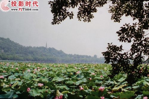 商務首選 奧圖碼TX615投影機首測_耍游戲，賞大片
