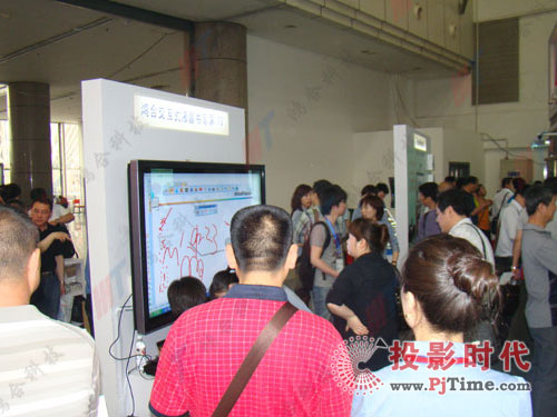 豐富彰顯王道，鴻合出征西安普教展
