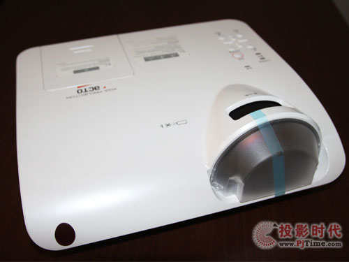 雅圖LX645W