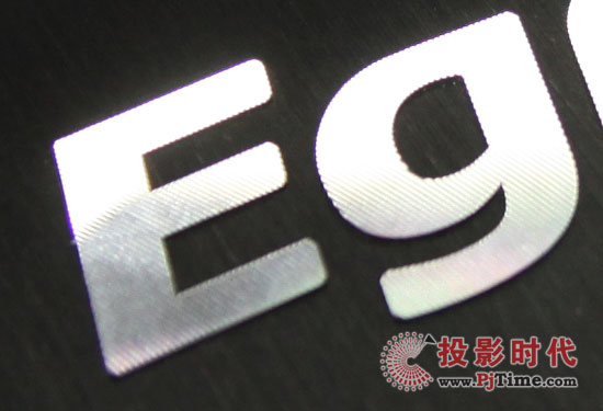 |R300Wjýw3D岥řC