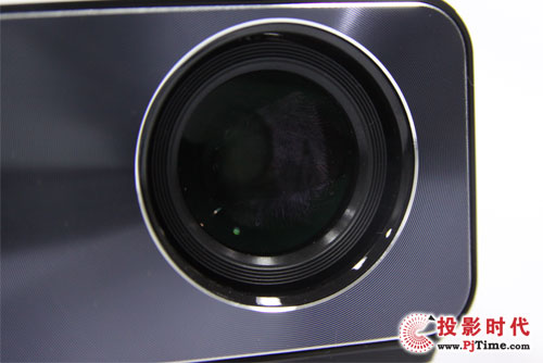 LG HW300TC鏡頭