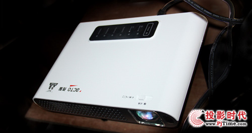  雅圖2012年新品LED光源投影機