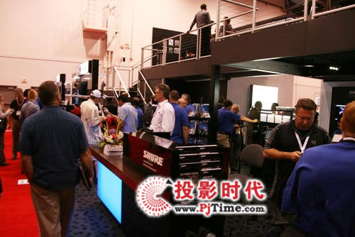 舒爾新品隆重出席美國infocomm 2012