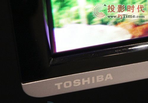 東芝 REGZA 42 Z7細節展示