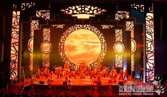 數虎創意演繹天津歡樂谷開幕式精彩視覺秀