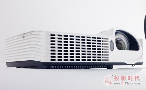 3D超短焦艾洛維VE420ST開啟全新視覺新體驗