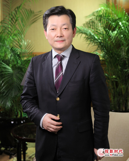 雅圖集團掌門人-謝敬