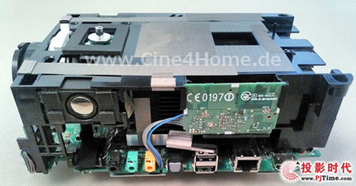 內(nèi)部如何構(gòu)造 LG LED投影機(jī)PF1500全面拆解