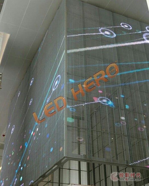 赫爾諾LED透明屏落戶上海大華銀行