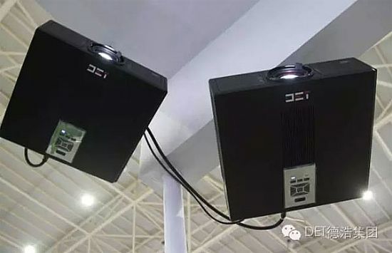 DET-60U激光工程投影機（兩臺融合的模擬仿真教學系統）