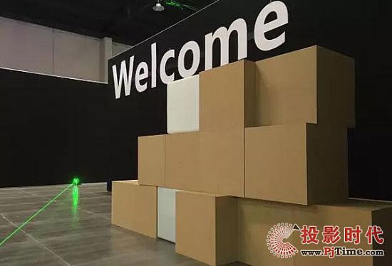 DET-SWU1激光工程投影機點亮首屆中國（隆里）國際新媒體藝術節作品展