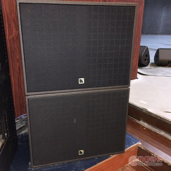 L-Acoustics KIVA IIϵyvԺ