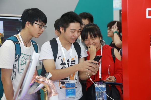 保千里參展第19屆中國國際光電博覽會