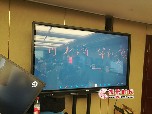 創(chuàng)新為你！飛利浦力爭實現(xiàn)商顯服務(wù)“零”距離！