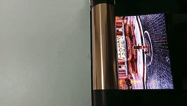 和輝光電AMOLED產(chǎn)品亮相中國電子信息博覽會