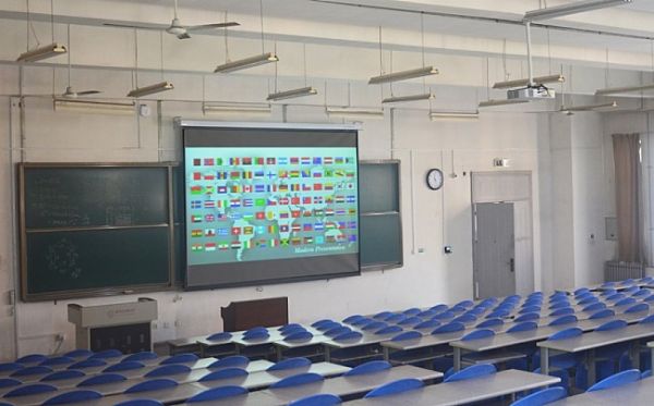 索尼P系列投影機裝備西安電子科大教室