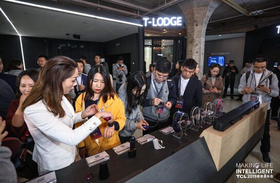 TCL耳機來了！品牌大廠20年匠心出擊攪動國內耳機市場格局