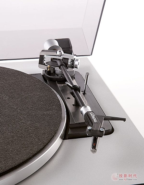 全自動：Thorens TD190-2黑膠唱盤