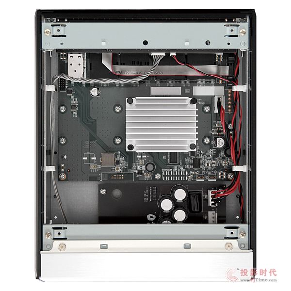 影音串流播放專用：Melco S100網絡交換器