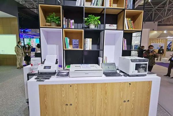 헽IͶӰ78Їbչ