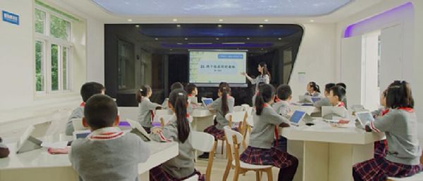 希沃攜手廣汽傳祺、王老吉等舉行教師節活動，多重祝福獻禮人民教師