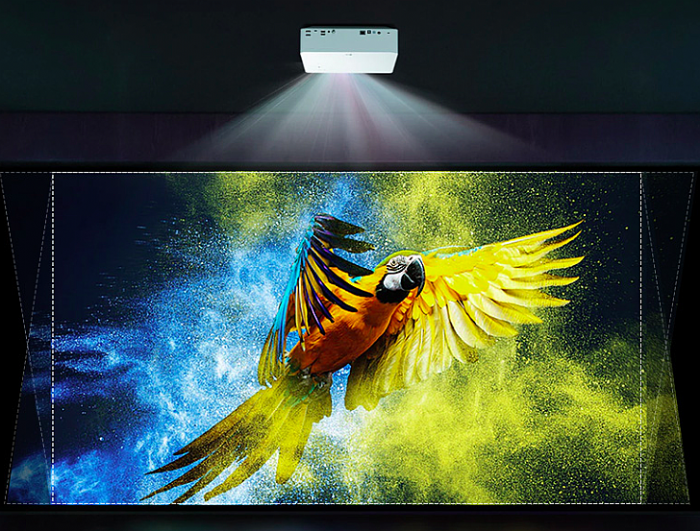 uŮȓһ4KӰԺLG HU70LG