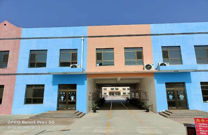 案例丨AOC智能會議平板，為圍河回民小學點亮智慧課堂