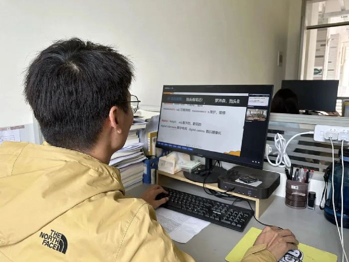 新秀學校如何“彎道超車”？看看這所學校的數字化新秘籍