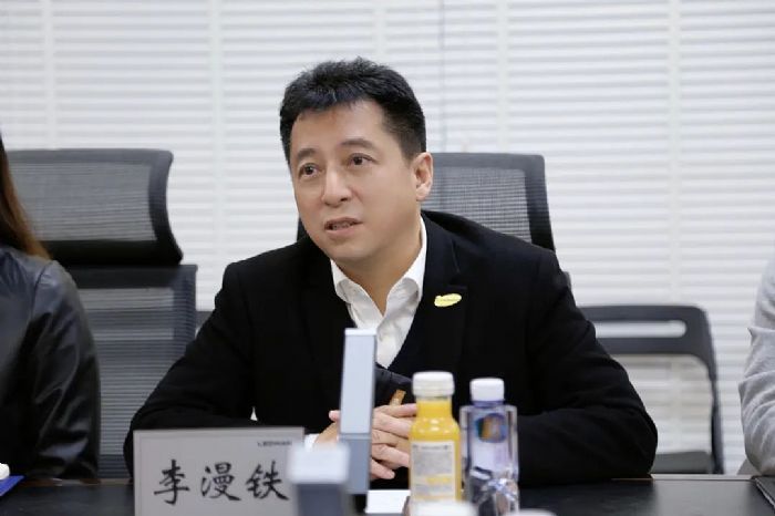 深圳市室內設計師協會攜手雷曼家庭巨幕 體驗非凡視界