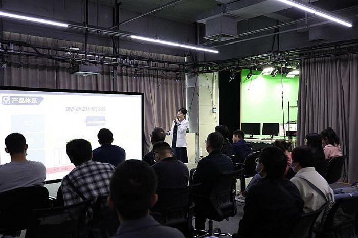 培黎職業(yè)學院領導一行蒞臨瑞立視參觀交流