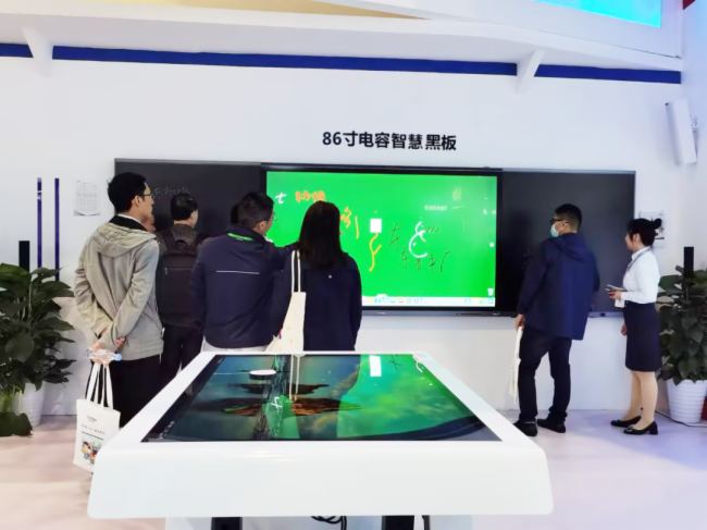 圓滿落幕！東方中原2023重慶高教展現場回顧