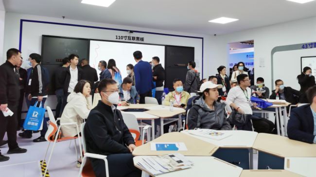 圓滿落幕！東方中原2023重慶高教展現場回顧