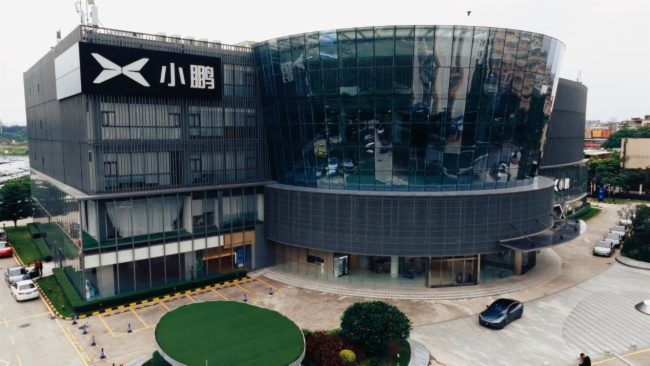 走進小鵬汽車造型設計中心  看索尼黑彩晶等專業顯示方案如何助力虛擬設計評審