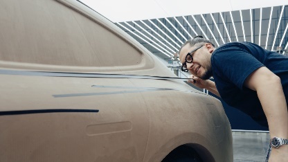 走進小鵬汽車造型設計中心  看索尼黑彩晶等專業顯示方案如何助力虛擬設計評審