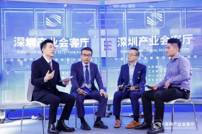 贊！吸引眾多權(quán)威媒體報(bào)道，美矽微全息隱形屏再度出圈