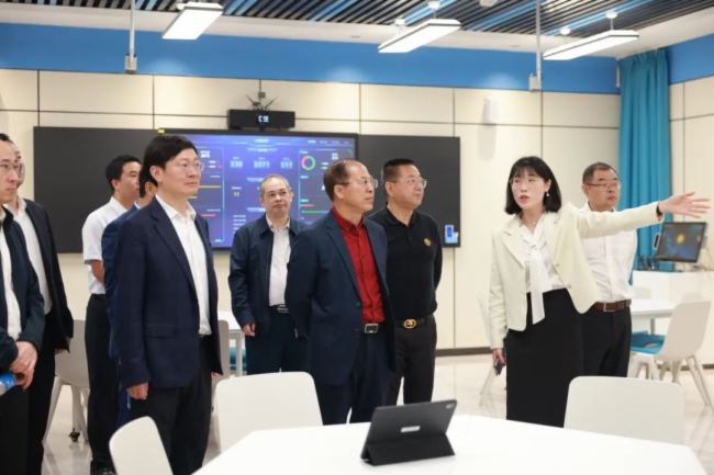 市國資委黨委書記陳德俊帶隊蒞臨itc保倫股份考察
