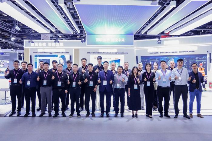小鳥科技亮相北京Infocomm China 2024