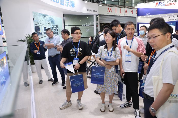 和輝光電斬獲DIC AWARD 2024顯示應(yīng)用創(chuàng)新大獎(jiǎng)